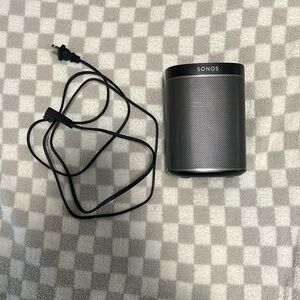 Sonos PLAY:1 Compact Wireless Smart Speaker